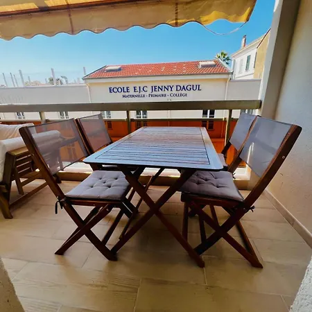 Vakantiehuis Le Verdi 1-bedroom With Ac And Parking In The Center *