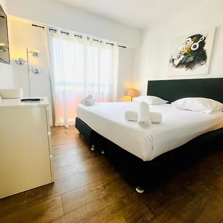 Le Verdi 1-bedroom With Ac And Parking In The Center Vakantiehuis Cannes